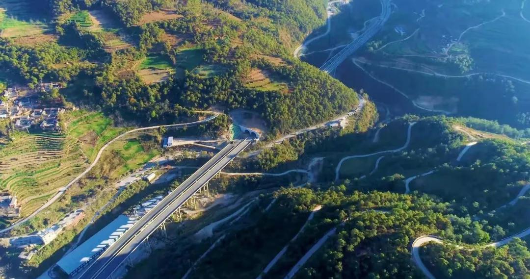 南澗彝族自治縣至景東彝族自治縣 高速公路